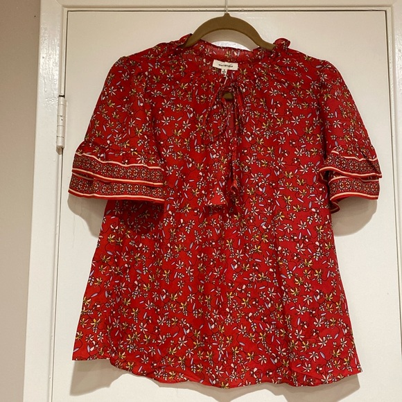 Max Studio Tops - 2/$12 😻 Max Studio Blouse